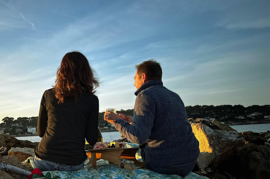 A romantic picnic on Valentine's Day